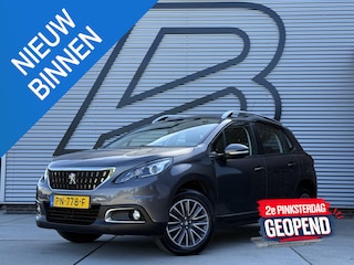 Peugeot 2008 1.2 PureTech Blue Lion 2e Eigenaar|Navi|Airco|Pano|Carplay|Cruise|Trekhaak|PDC|N.A.P|Nieuwe APK bij aflevering