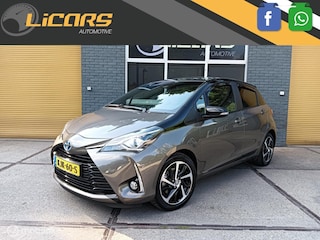 Toyota Yaris 1.5 Hybrid Bi Tone Camera/all season/stoelverwarming