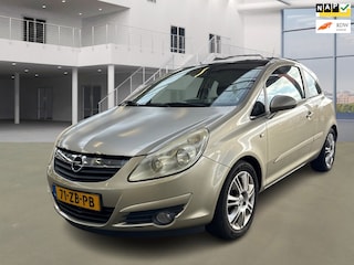 Opel Corsa 1.4-16V Cosmo/PANO/NAVI/FIETSENDRAGER IN KENTEKEN
