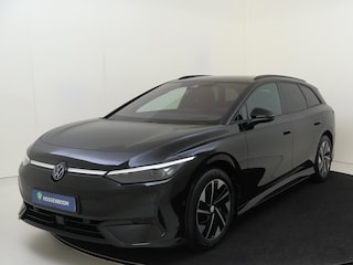 Volkswagen ID.7 Tourer Pro Limited Edition | Achterbank in ongelijke delen neerklapbaar incl. middenarmsteun en doorlaadmogelijkheid | Afstandscontrolesysteem (Front Assist), met voetgangers- en fietsersherkenning | Airconditioning automatisch, 2-zone (Climatronic)