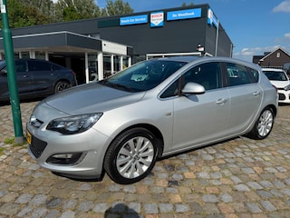 Opel Astra 1.4 Turbo Edition