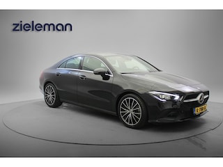 Mercedes-Benz CLA 180 Business Solution Automaat - Digitaal Cockpit, Camera, Stoelverw.