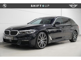 BMW 5-serie Touring 520i M-Sport | Panoramadak | Adapt. Cruise Control