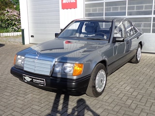 Mercedes-Benz 200-serie 200-500 (W124) 230 E Smetteloze staat 154000 KM !!!