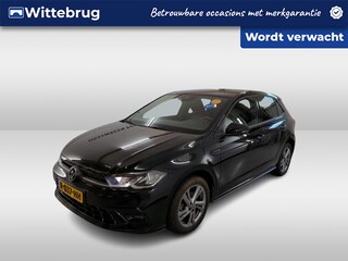 Volkswagen Polo 1.0 TSI 95pk R-Line / Navigatie by APP / LM 16 inch / Parkeersensoren / LED / Digital cockpit
