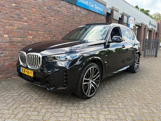 BMW X5 XDrive 50e M-sport|Sky Lounge|Harman Kardon|Driving assistant