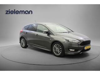 Ford Focus 1.0 Titanium ST-Line - Carplay, Navi, Cruise, Clima