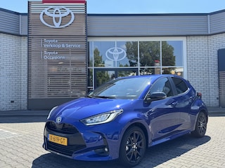 Toyota Yaris 1.5 HYBRID EXECUTIVE STOELVERW BLIND-SPOT PARK-SENSOREN NAVI APPLE/ANDROID  KEYLESS NL-AUTO