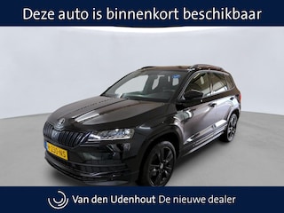 Skoda Karoq 1.5 TSI ACT Sportline Business | Matrix-LED | Camera | Keyless | 18"Lm