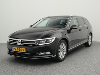Volkswagen Passat Variant 1.4 TSI 150 PK DSG Highline | LED | Trekhaak | Navigatie | Stoelverwarming | Cruise controle |