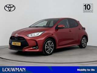 Toyota Yaris 1.5 Hybrid Dynamic Limited | Binnenspiegel Automatisch Dimmend | Apple Carplay/Android Auto | Stoelverwarming | Metallic Lak |