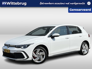 Volkswagen Golf 1.4 eHybrid GTE / Navigatie / Stoel+stuur verwarming / Navigatie / App connect / Parkeersensoren V+A /