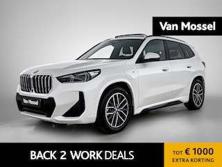 BMW X1 xDrive25e | M-SPORT | PANO-SCHUIFDAK | LEER | 360 CAMERA | STOELVERWARMING | HEAD-UP
