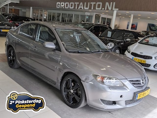 Mazda 3 2.0 Active OPKNAPPER Airco, Trekhaak, Stuurbekrachtiging