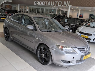 Mazda 3 2.0 Active OPKNAPPER Airco, Trekhaak, Stuurbekrachtiging