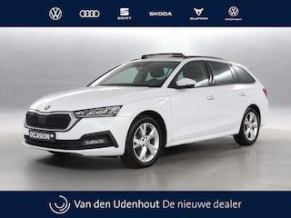 Skoda Octavia Combi 1.4 TSI iV 204pk PHEV Business Edition / Panoramadak / Smart Link / Stoelverwarming