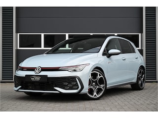 Volkswagen Golf 2.0 TSI GTI 265 PK 8.5 / PANO / CRYSTAL ICE BLUE / IQ LIGHT / HARMAN KARDON / ACC / TREKHAAK / FACELIFT
