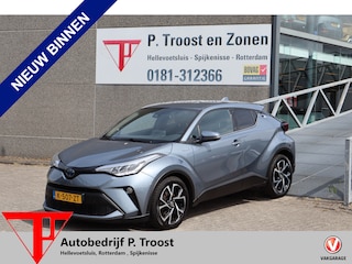 Toyota C-HR 1.8 Hybrid Business Plus Stoelverwarming/Achteruitrijcamera/JBL Audio/Navigatie/DAB/Bluetooth/Climate control/18 inch Licht metaal 2E PINKSTERDAG GEOPEND VAN 12:00 TOT 17:00 (ROTTERDAM&HELLEVOETSLUIS)