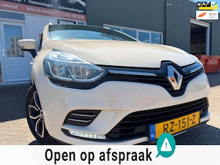 Renault Clio Estate 0.9 TCe Zen met navigatie en bluetooth telefoon / media en cruise controle en airco