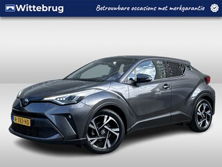 Toyota C-HR 2.0 Hybrid Style / Navigatie / App connect / Camera / Bearlock / Trekhaak / Stoel+stuur verwarming /
