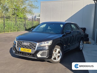 Audi Q2 30 TFSI epic 115PK | Trekhaak afneembaar | Navigatie | Cruise control | DAB | LED | Smartfone integratie | Parkeersensoren achter |  17"LMV