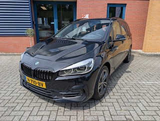 BMW 2-serie Tourer 218I EXECUTIVE ED.,AUTOMAAT,Trekhaak,PDC,Dealerond.Navi