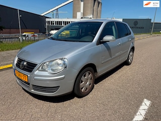 Volkswagen Polo 1.2-12V Sportline