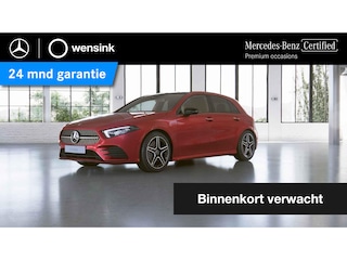 Mercedes-Benz A-klasse 250 e Business Line | AMG | Night | Panoramadak | Widescreen | Stoelverwarming | Sfeerverlichting |