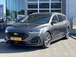 Ford Focus Wagon Hybrid 125 pk ST-Line | Navigatie | Camera | Stoel en Stuurverwarming