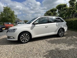 Skoda Fabia Combi 1.0 TSI Bus. Edition Carplay/Climate-Control
