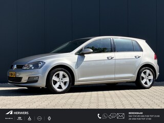 Volkswagen Golf 1.2 TSI Highline / Trekhaak 1300 kg geremd / Climate Control / Cruise Control /  All-season banden /