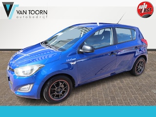 Hyundai i20 1.2i Business Edition. Trekhaak, dealer onderhouden, lage km stand.