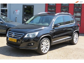 Volkswagen Tiguan 2.0 TSI Comfort&Design 4Motion, R-Design ,Pano,