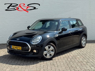 Mini Clubman 1.5 Cooper Sportstoelen half leder Navigatie Cruise Clima Trekhaak