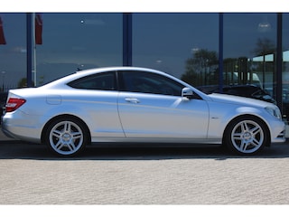 Mercedes-Benz Coupé 180 AUT7 Ambition AMG-LINE NAVI <<ZEER NETTE AUTO>>