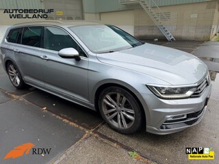 Volkswagen Passat Variant 1.4 TSI ACT Highline Business R I 2de eig. I Stoelverwarming I 150PK I adpt. cruise I Trekhaak I Winterpakket I