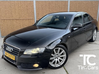 Audi A4 Limousine 2.0 TFSI S edition YOUNGTIMER | Bi-Xenon verlichting | Stoelverwarming | Airconditioning | Multifunctioneel stuurwiel | Navigatiesysteem full-map | Parkeersensoren voor en achter