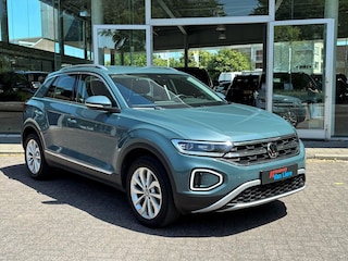 Volkswagen T-Roc 1.5 TSI 150pk 7-DSG Style| Camera| Keyless|Dode hoek| Rijklaarprijs incl garantie