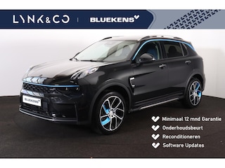 Lynk & Co 01 1.5 - Automaat - Panorama/schuifdak - Adaptieve Cruise control met stuurovername - 360º Camera - Infinity Audio by Harman/Kardon - BLIS - Stoelverwarming voor - Adaptieve LED koplampen - Elektr. bedienb. achterklep - Draadloze Apple Carplay & Android Auto - Keyless Entry & drive - 20' LMV