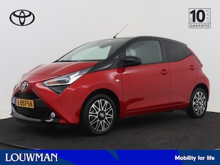Toyota Aygo 1.0 VVT-i x-clusiv | Lane assist | Climate Control | Lederen bekleding | Apple CarPlay/Android Auto |