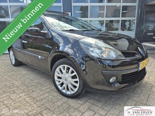 Renault Clio 1.6-16V Initiale SCHUIFKANTELDAK CLIMA NAP