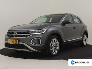 Volkswagen T-Roc 1.5 TSI Style 150PK AUTO | Trekhaak afneembaar | Achteruitrijcamera | Parkeer assistent | Apple carplay android auto | Navigatie | Matrix lampen | Dodehoek detectie | Keyless entry/start | Stoelverwarming | DAB | 17"LMV