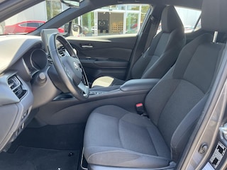 Toyota C-HR 1.8 Hybrid Active | Navigatie | Trekhaak | Achteruitrijcamera