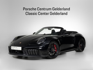 Porsche 911 Carrera 4 GTS Cabriolet