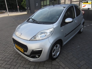 Peugeot 107 1.0 Black & Silver 2013 FACELIFT Airco 5-Deurs NAP! APK!