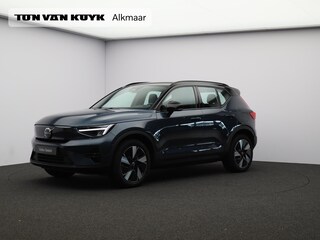Volvo EX40 Single Motor Extended Range Plus 82 kWh / Stoel- + stuurwielverwarming / Harman Kardon Audio / All Season banden / Contrasterend dak / Pilot Assist / Blis