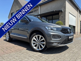 Volkswagen T-Roc 1.5 TSI Automaat Sport Trekhaak / Full LED / Carplay