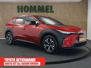 Toyota bZ4X Dynamic 71 kWh - ORIGINEEL NEDERLANDSE AUTO - ELEKTRISCHE ACHTERKLEP - KEYLESS ENTRY/START - PARKEERSENSOREN VOOR/ACHTER - APPLE CARPLAY/ANDROID AUTO - 3 FASE LADEN - CRUISE CONTROL ADAPTIEF - CLIMATE CONTROL - VOORSTOELEN VERWARMD - STUURWIEL VERWARMD - VOLLEDIGE DEALER ONDERHOUDEN