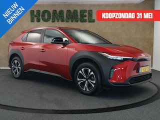 Toyota bZ4X Dynamic 71 kWh - ORIGINEEL NEDERLANDSE AUTO - ELEKTRISCHE ACHTERKLEP - KEYLESS ENTRY/START - PARKEERSENSOREN VOOR/ACHTER - APPLE CARPLAY/ANDROID AUTO - 3 FASE LADEN - CRUISE CONTROL ADAPTIEF - CLIMATE CONTROL - VOORSTOELEN VERWARMD - STUURWIEL VERWARMD - VOLLEDIGE DEALER ONDERHOUDEN
