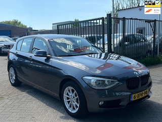 BMW 116i Executive Start stop 1e eigenaar Zeer netjes navigatie cruis control